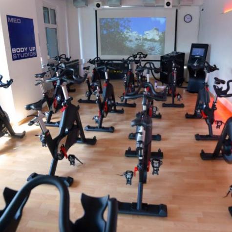 Indoor-Cycling Body Up