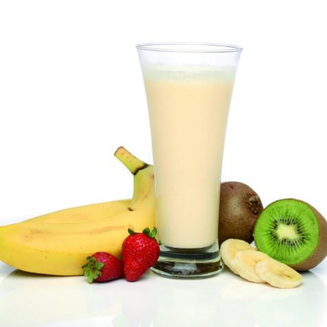 obstshake und früchte
