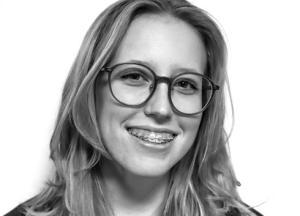 Empfangsmitarbeiterin Tina Blessig
