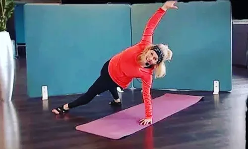 Frau macht Sport