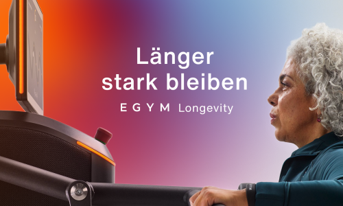 Frau auf gerät